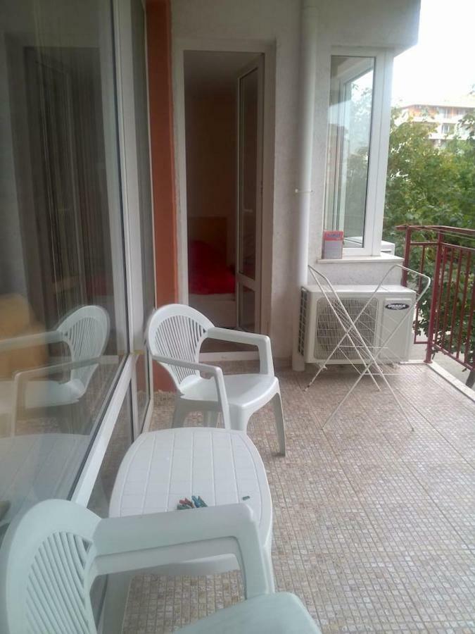 Magical Apartment In Marina View Fort Beach Светий Влас Екстер'єр фото